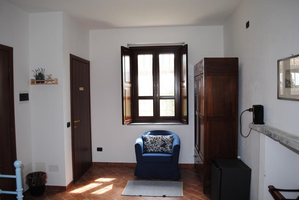Agriturismo Cascina Mora Pavia Bilik gambar