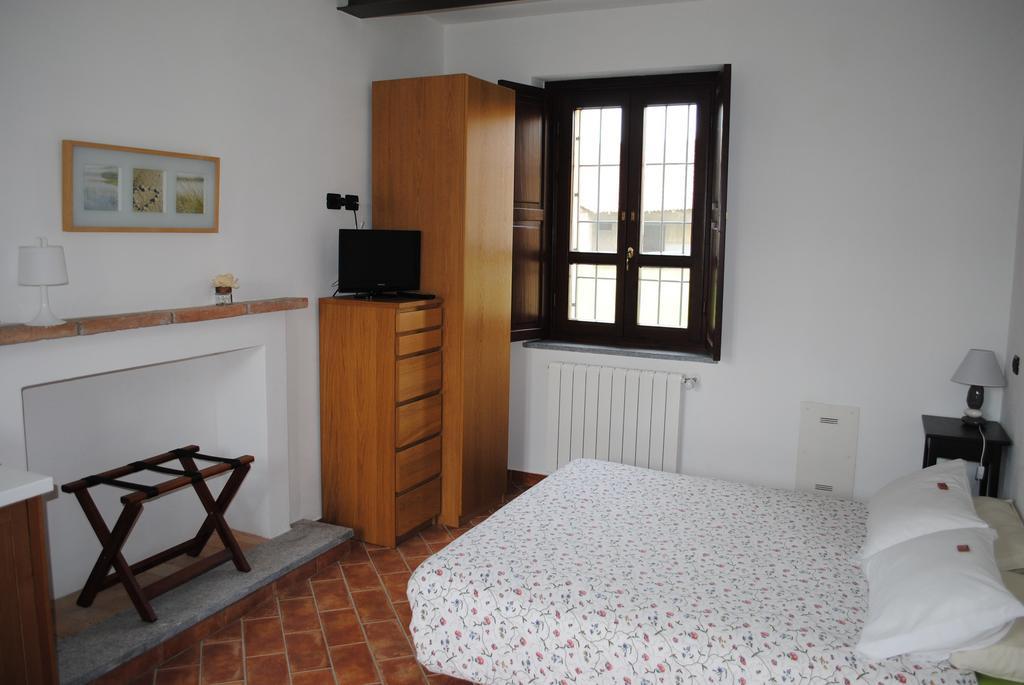 Agriturismo Cascina Mora Pavia Bilik gambar