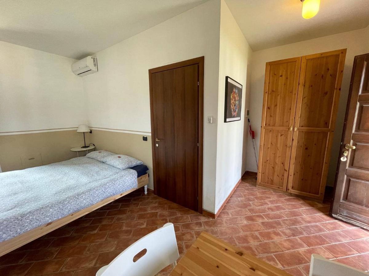 Agriturismo Cascina Mora Pavia Luaran gambar